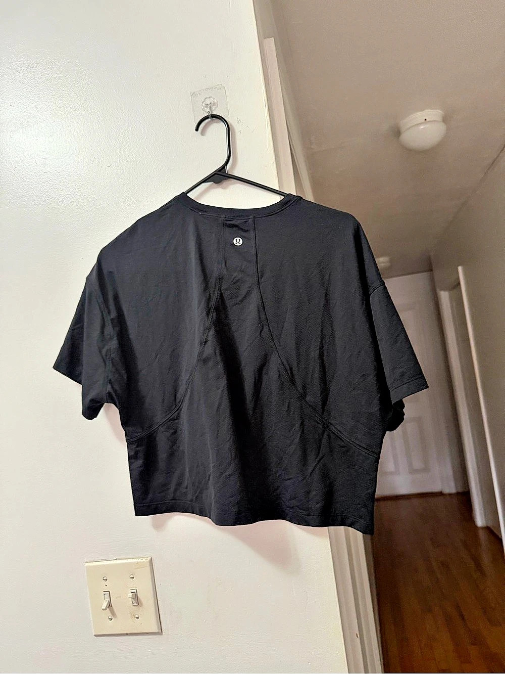 Lululemon Black Short Sleeve Tee